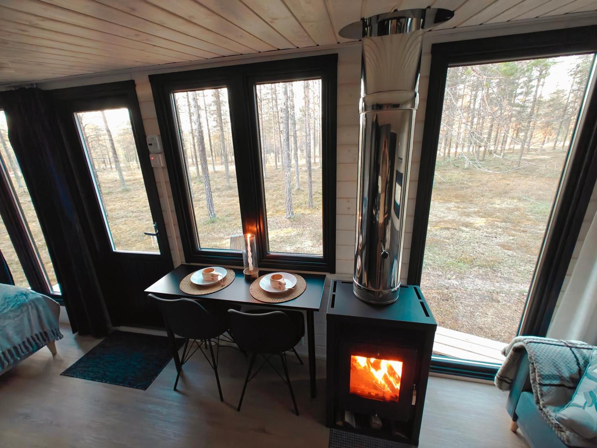 Lapland Riverside, Landscape Cabin, Kuukkeli 6, Yllaes, Tiny Home With Sauna, Fireplace, Terrace, Bbq, Wifi, Ski, Fishing, Pets Ok Äkäslompolo Extérieur photo